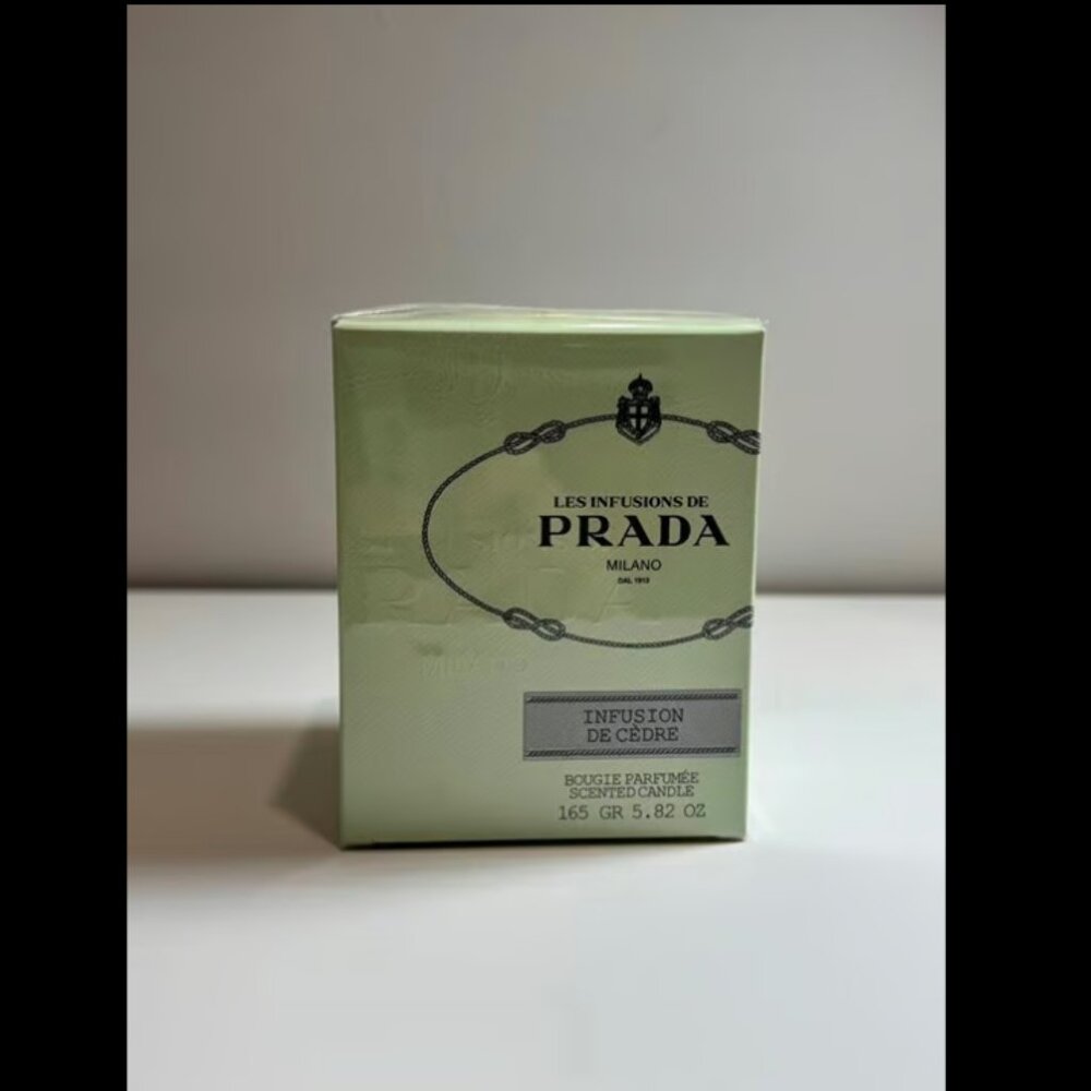 Prada Infusion de Cèdre Candle 5.8 oz.